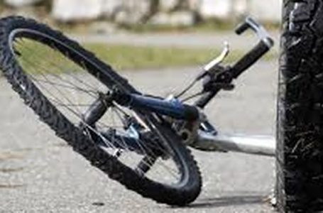 У Струсові п’яний водій “Мерседесу” переїхав припаркований велосипед