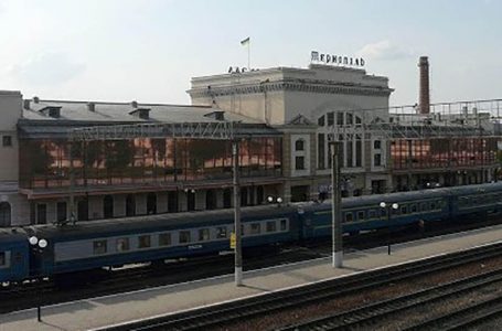 Укрзалізниця відновлює рух електричок у Тернопільській області