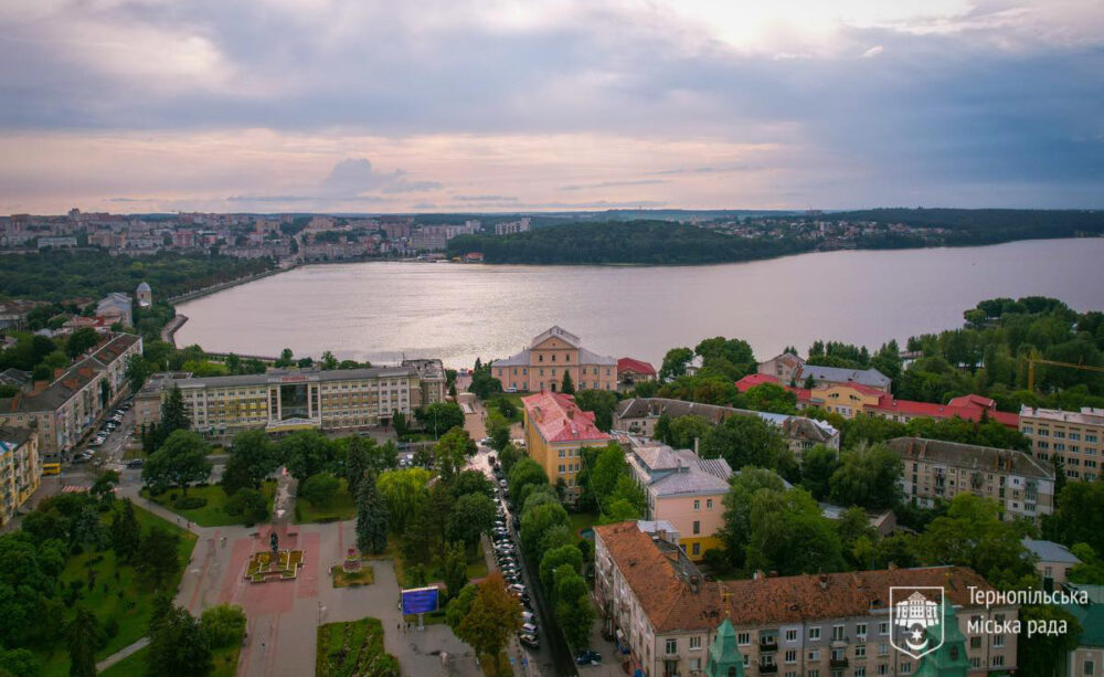 Тернопіль – єдиний обласний центр західної України, де можна купатися на міських пляжах