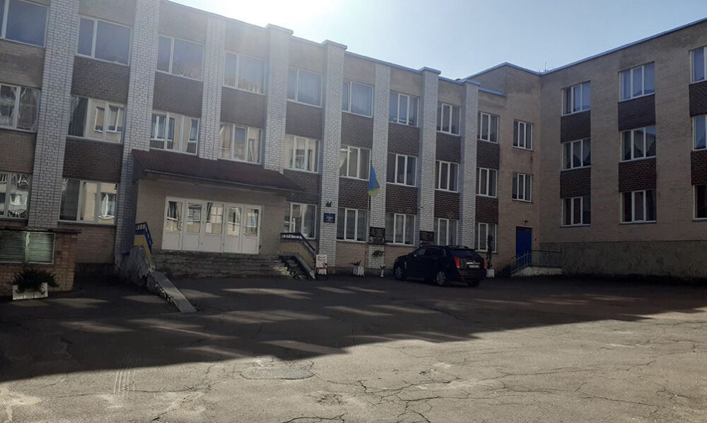 У Тернополі за 200 тисяч гривень відремонтують подвір’я школи №23