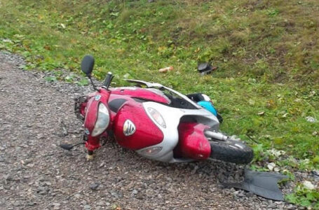 Понад 2 проміле алкоголю: у Монастириськах п’яний водій упав зі скутера