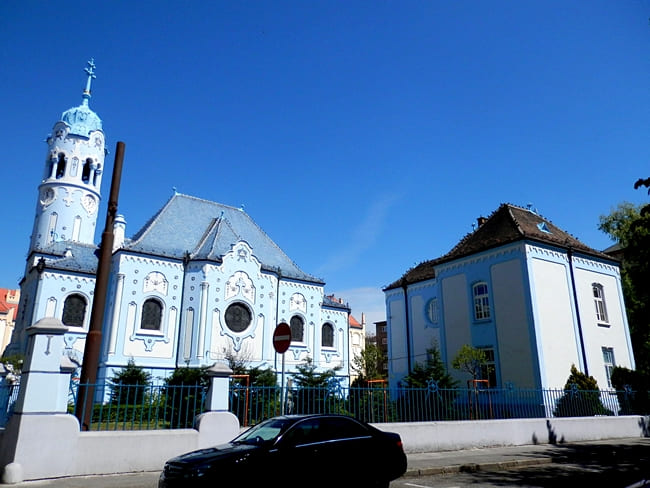 Блакитна церква