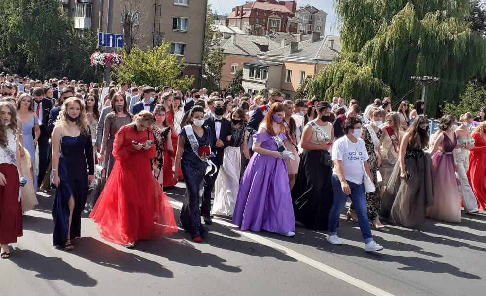 парад випускників, новини Тернополя