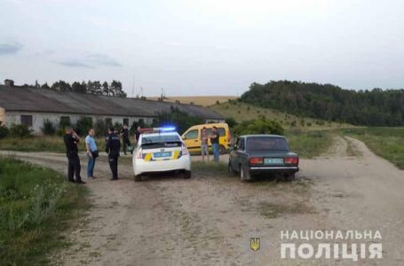 Поблизу Тернополя 20-річний юнак викрав автомобіль (ФОТО)