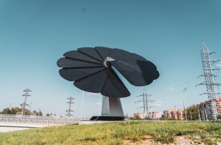 У Тернополі встановили інноваційну сонячну енергетичну систему (ФОТО)