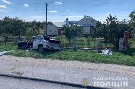 На дорозі Тернопіль – Ланівці внаслідок ДТП загинув водій “Жигулів” (ФОТО)