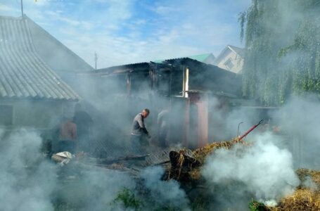 Поблизу Скалата згоріло 100 тюків соломи (ФОТО)