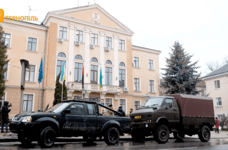 Сергій Надал: Автомобілі від Тернополя допоможуть нашим захисникам знищувати орків