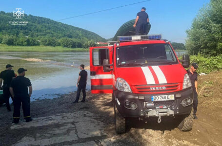 На Тернопільщині у Дністрі втопився 16-річний юнак