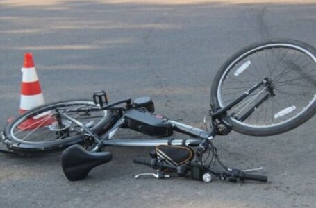 Аварія у Бережанах: велосипедист збив пішохода