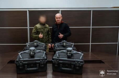 Дрони на фронт майже щодня: Надал від громади Тернополя передав унікальні квадрокоптери нашим захисникам