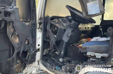 На Теребовлянщині п’яний чоловік підпалив вантажний автомобіль