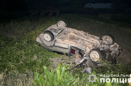 На Зборівщині перекинувся автомобіль “Фольксваген”