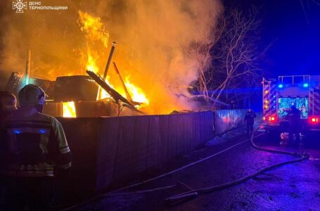 У Великій Березовиці згоріла господарська будівля (ФОТО)