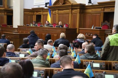 Децентралізація під загрозою: як нардепи у Києві готують удар по місцевих громадах