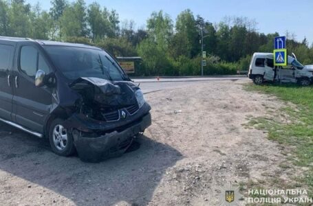 В аварії поблизу Шляхтинців травмувалися троє людей