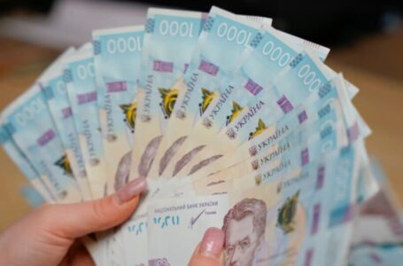Українські мільйонери: де мешкають та скільки податків сплачують