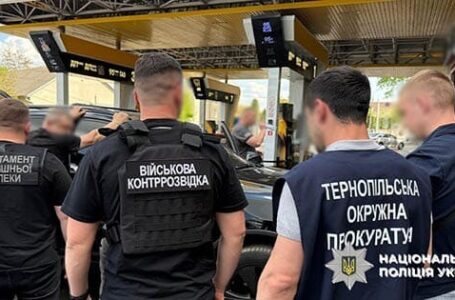 У Тернополі затримали свіженького хабарника: взяв 10000$ від військового