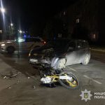 У Борщеві водій “Шевроле” збив мотоцикліста. Потерпілий у реанімації