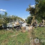 Біля Романового Села вантажівка в’їхала в дерево. Є травмовані