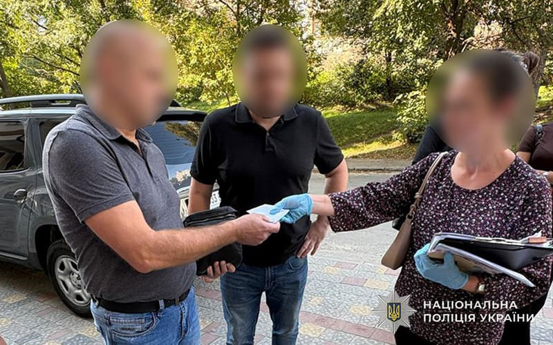 У Тернополі начальник дільниці “Укртелекому” попався на хабарі