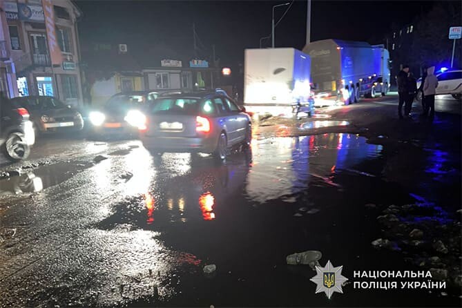 У Кременці внаслідок ДТП загинув пішохід