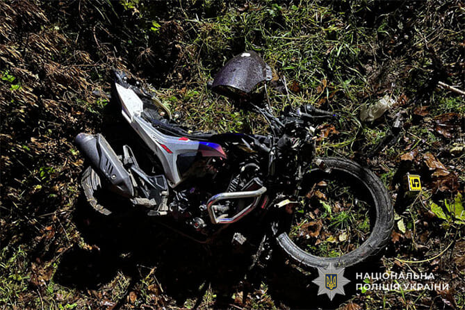 На Кременеччині водій легкового авто збив на смерть 15-річного мотоцикліста