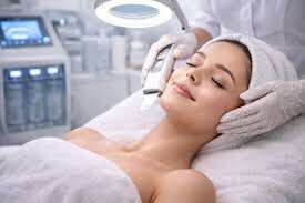 Як салону обрати косметологічні апарати і заробляти більше: без води і складних слів