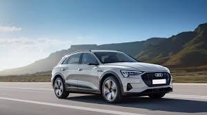 Audi e-tron: історія та огляд моделі авто