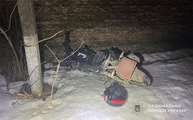 На Зборівщині внаслідок ДТП загинув 19-річний мотоцикліст