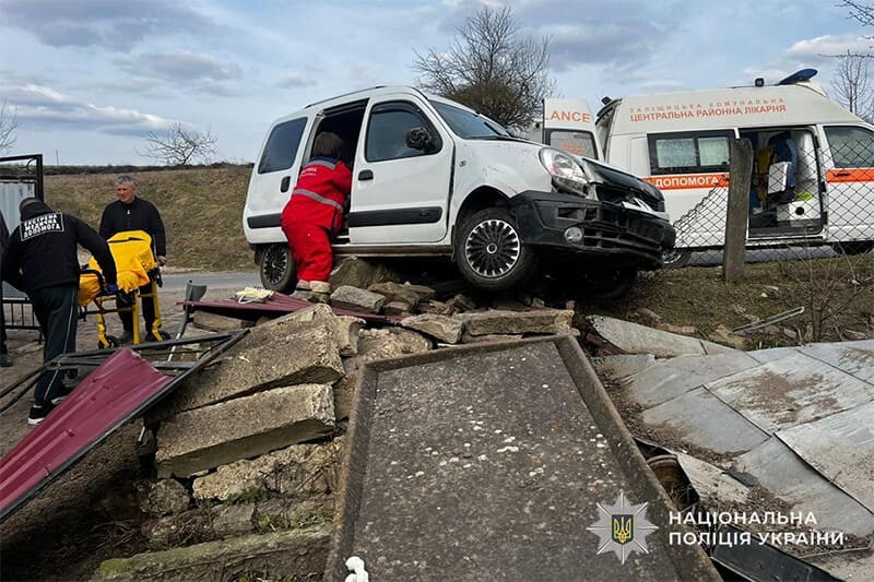 На Бучаччині внаслідок ДТП травмувалися четверо осіб