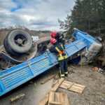 На Теребовлянщині перекинувся вантажний автомобіль (ФОТО)