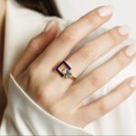 Подих океану у вашій скриньці: магія та універсальність блакитного топаза