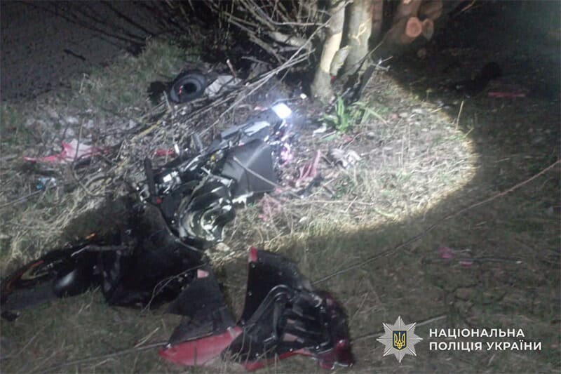 На Тернопільщині внаслідок ДТП загинув 17-річний мотоцикліст