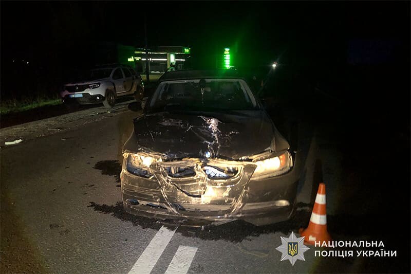 На Теребовлянщині зіткнулися БМВ і Тойота. Обоє водіїв травмовані