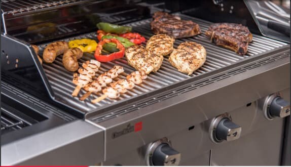 Типи газових грилів: як обрати модель для дому, саду чи подорожей