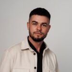 “Я просто пишу те, що відчуваю”: співак Ігор Целип про дитинство без фільтрів,  музику і шлях до сцени