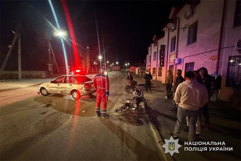 У Збаражі п’яний водій “Ланоса” збив двох пішоходів