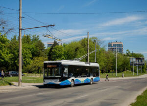 Львів – 26 грн, Луцьк – 24 грн, Київ планує 30, а у Тернополі тролейбуси можуть зупинитись