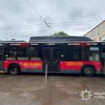 У Тернополі пасажирка автобуса впала і отримала перелом ноги