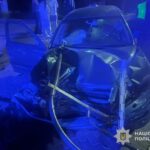 У Тернополі п’яний водій заїхав в огорожу. Двоє людей травмовано