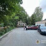 У Тернополі водій електросамоката збив пішохода і втік