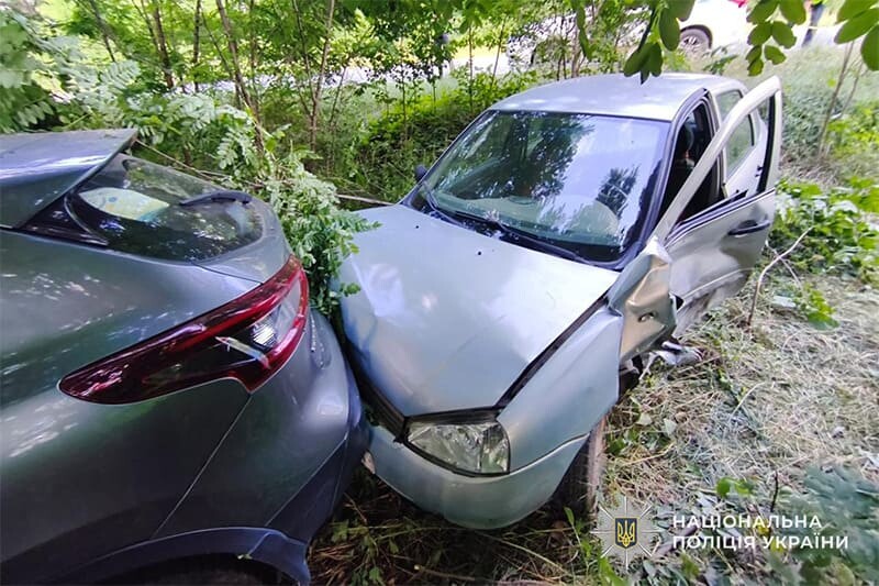 На Тернопільщині внаслідок ДТП травмувався 77-річний водій “Лади”