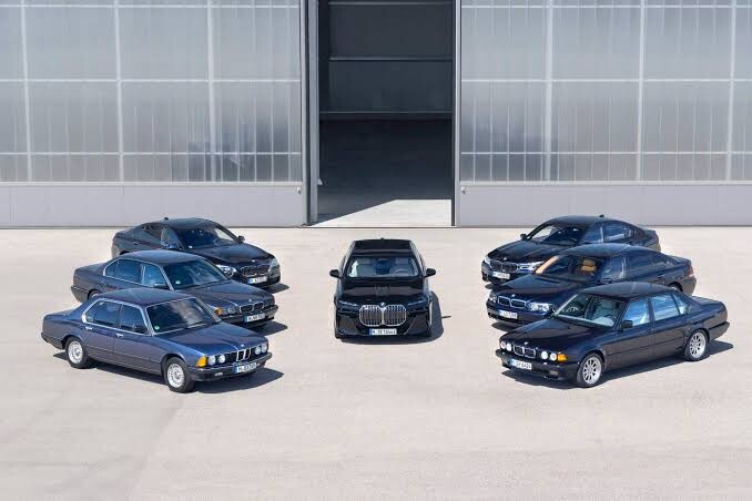 BMW 7 Серії: історія та огляд моделі