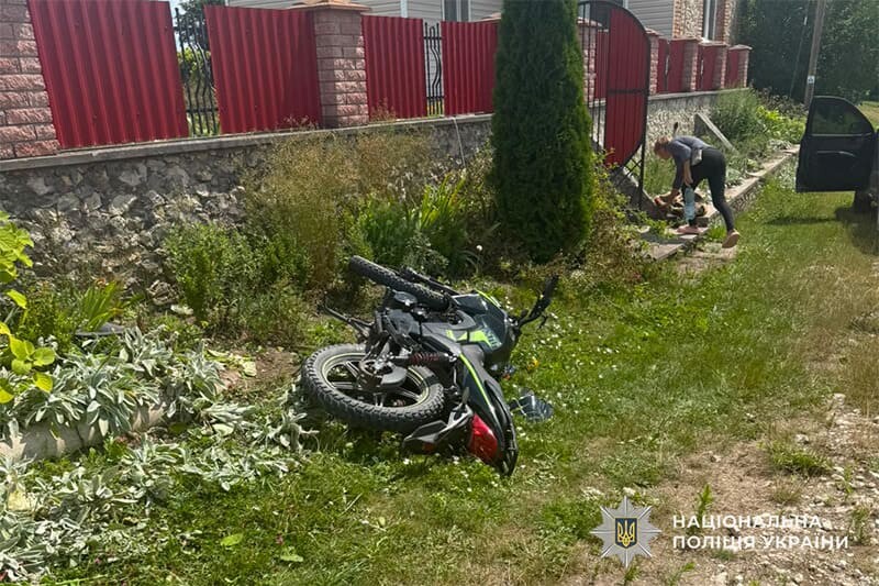 У Підволочиській громаді внаслідок ДТП загинув мотоцикліст