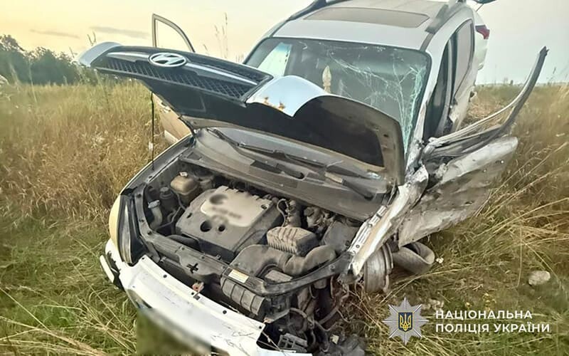 У Козівській громаді зіткнулися легковий автомобіль та вантажівка