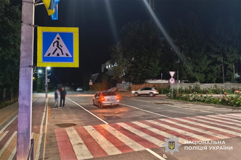 У Чорткові водійка “Опеля” збила трьох пішоходів