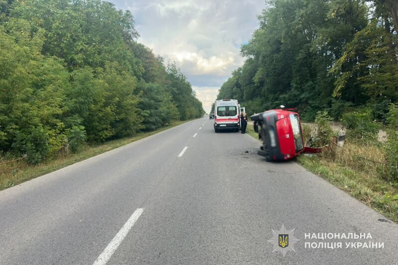 В аварії поблизу Тернополя загинув водій легкового авто