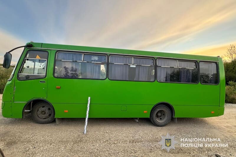 У Тернополі 86-річна жінка впала з маршрутки