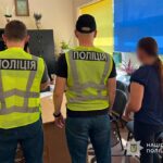 На Тернопільщині у будинку-інтернаті непослушних дітей саджали у дерев’яну клітку